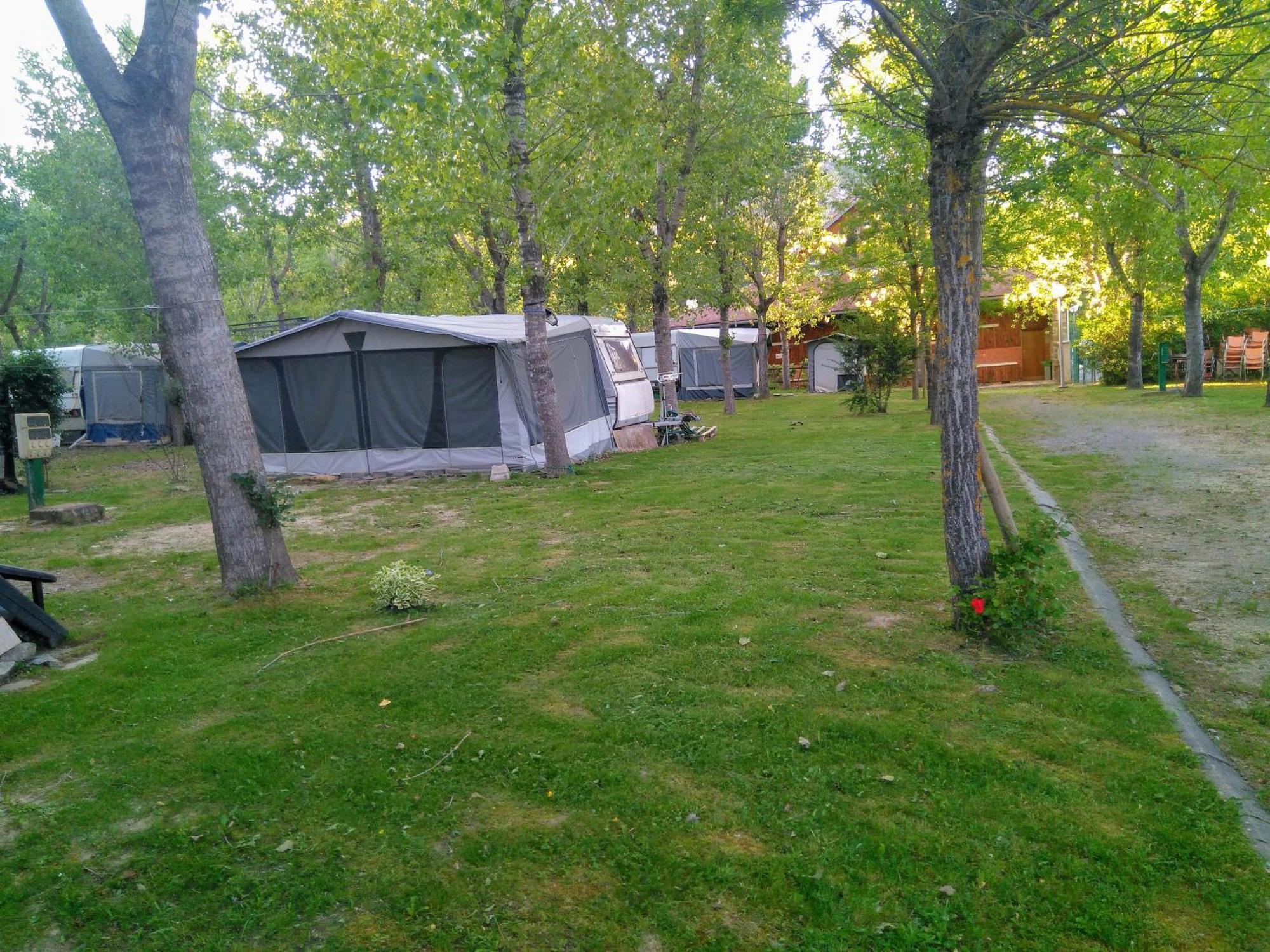 Camping Valle De Hecho Ngoại thất bức ảnh